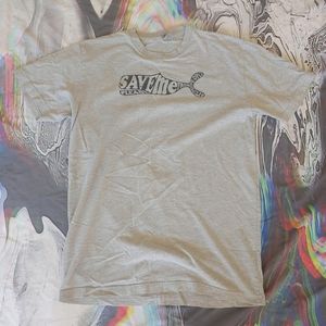 Medium graphic tee